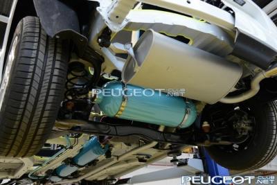 [Peugeot-Club.net] - 201301231150_no_copyright_psahybrid2.jpg