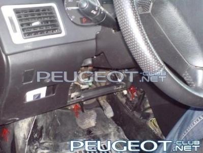 [Peugeot-Club.net] - ПлПодРуль.JPG