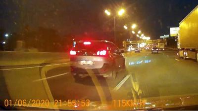 Frame 2020.06.01 21-59-24 (0-29-17.524).jpg