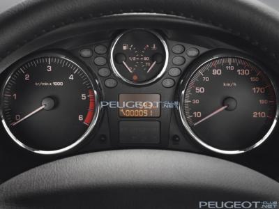 [Peugeot-Club.net] - Peugeot_206 Plus_Hatchback 5 door_2009.jpg