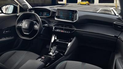 peugeot_208_2.jpg