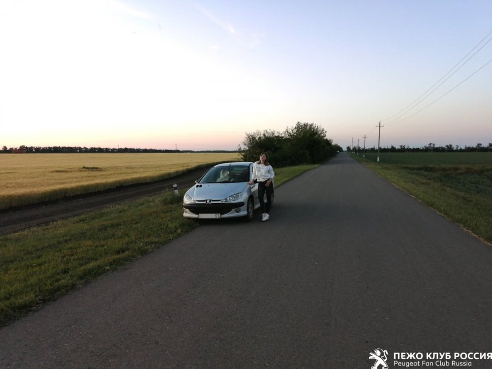 g4qB0AuIAP8.jpg