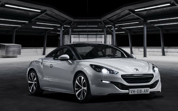 2013_peugeot_rcz-2560x1600.jpg