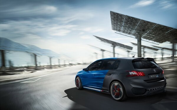 2015_peugeot_308_r_hybrid_2-2560x1600.jpg