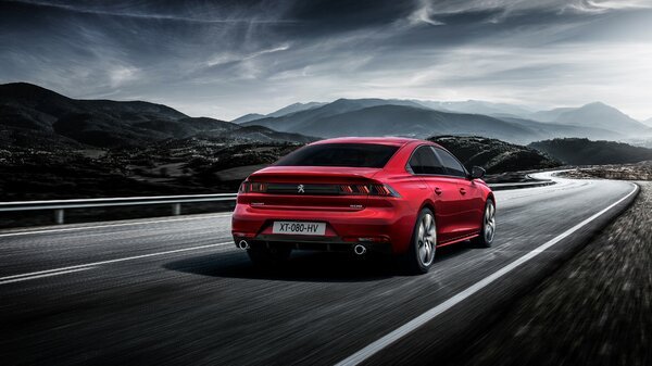 2018_peugeot_508_gt_4k_3-3840x2160.jpg